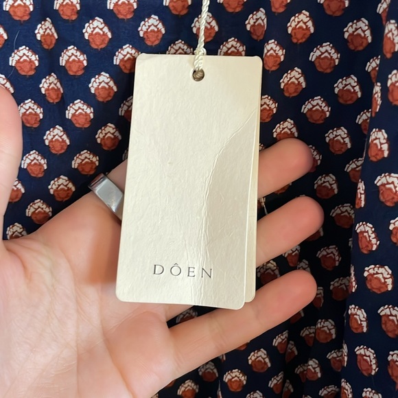 Doen Vittoria Dress Women’s Size Medium Midi Long Sleeve Harbor Medallion Blue - Picture 12 of 15